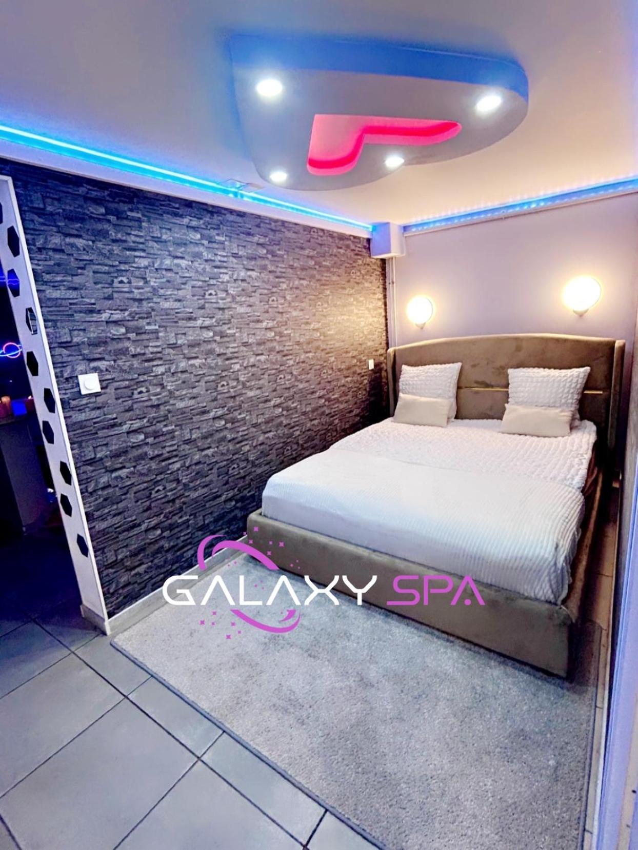 GALAXY SPA - Suite Mercure avec Jacuzzi Privatif Champigneulles Exterior foto